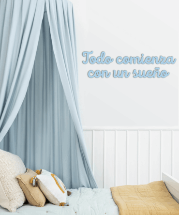 Todo comienza con un sueño | Frase de Madera